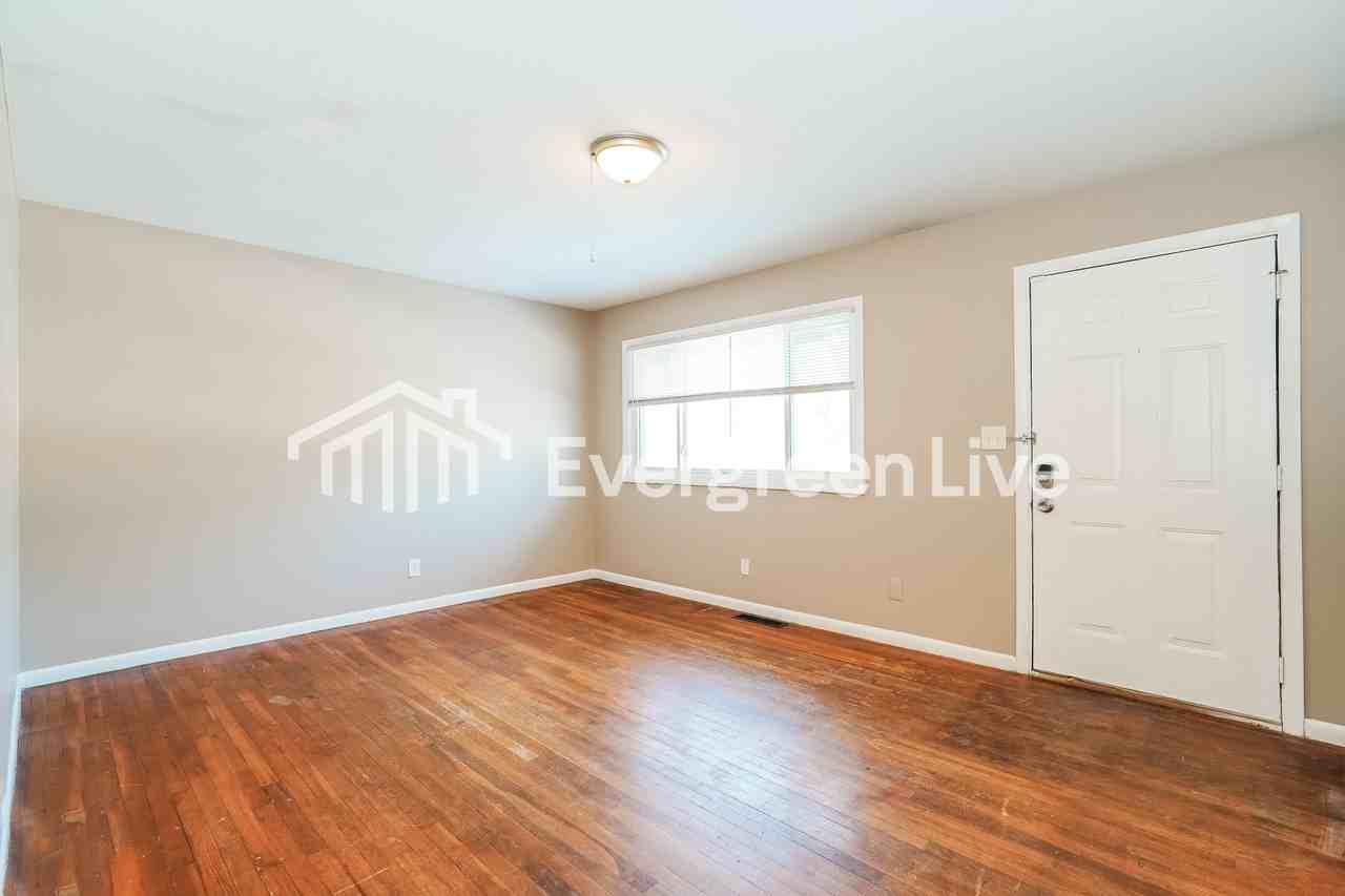 3503 Rodell Rd - Photo 3 of 15