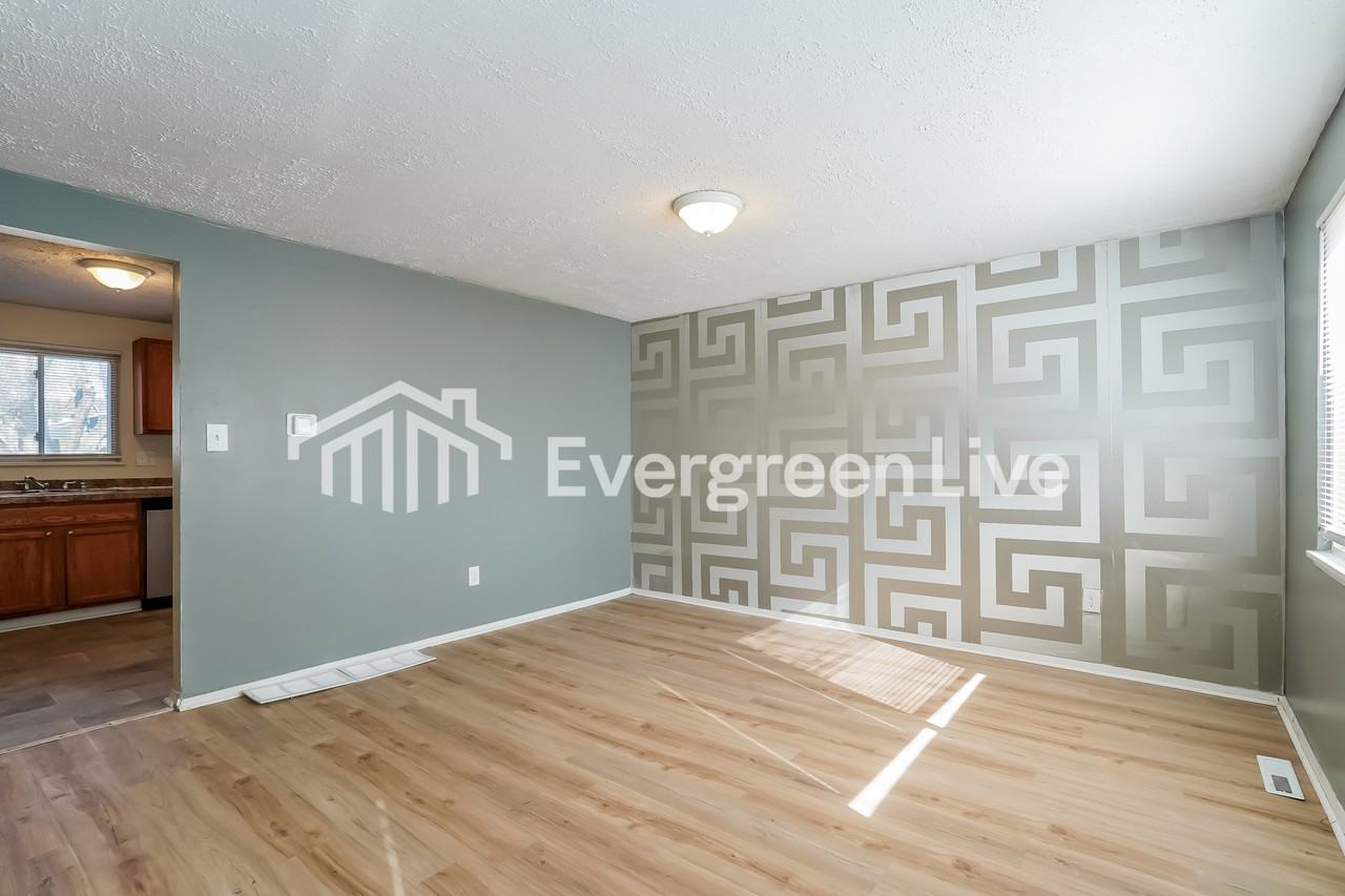 5212 Refugee Rd - Photo 4 of 15