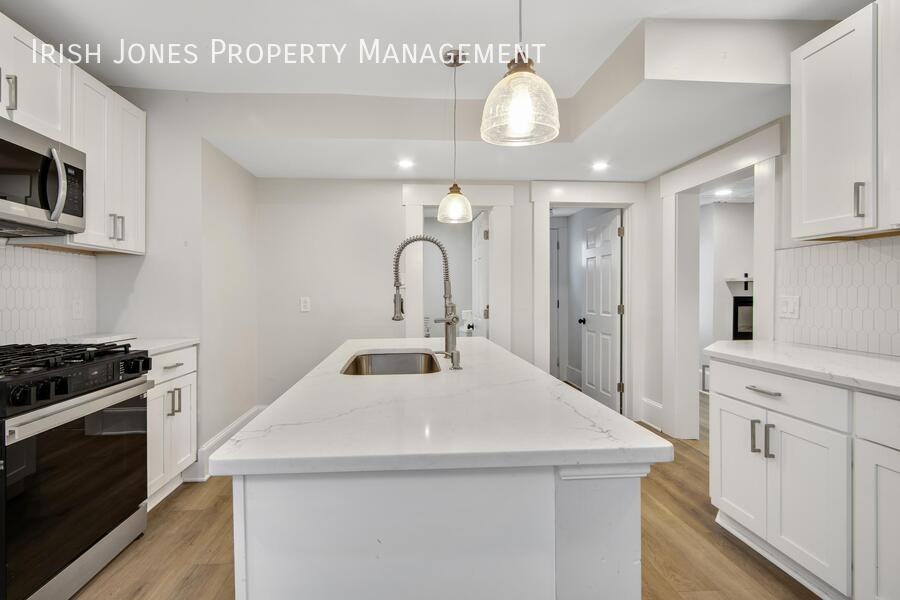 48 Boyd St - Photo 4 of 27