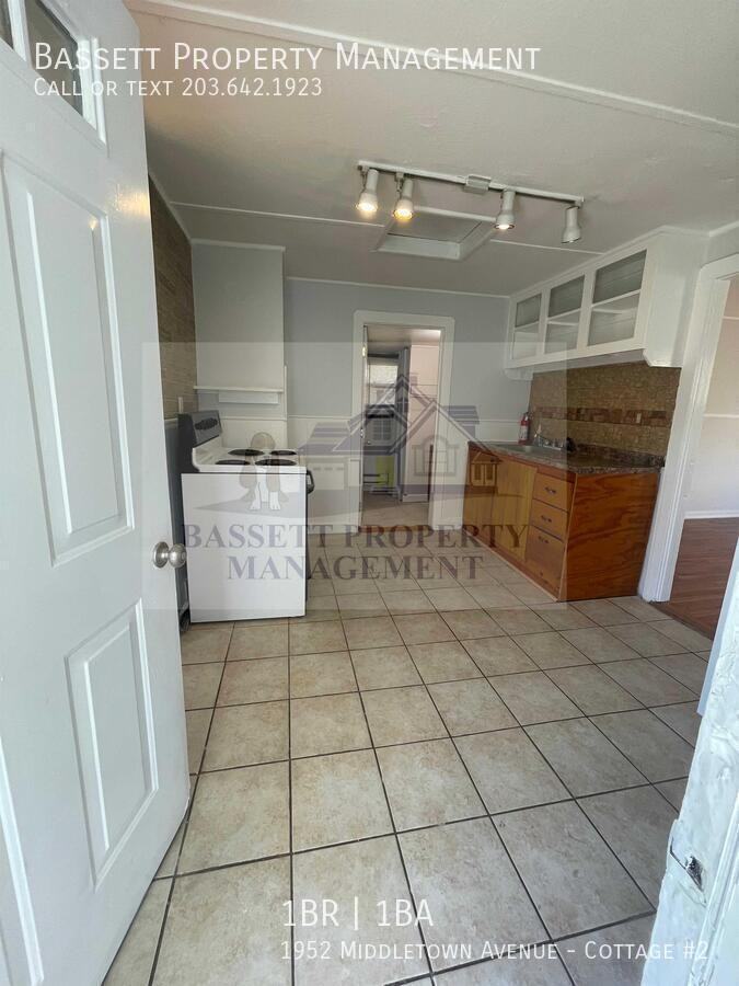 1952 Middletown Ave - Photo 7 of 18