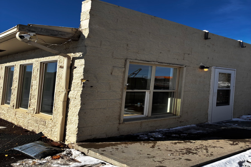 277 14th St Se - Photo 4 of 12