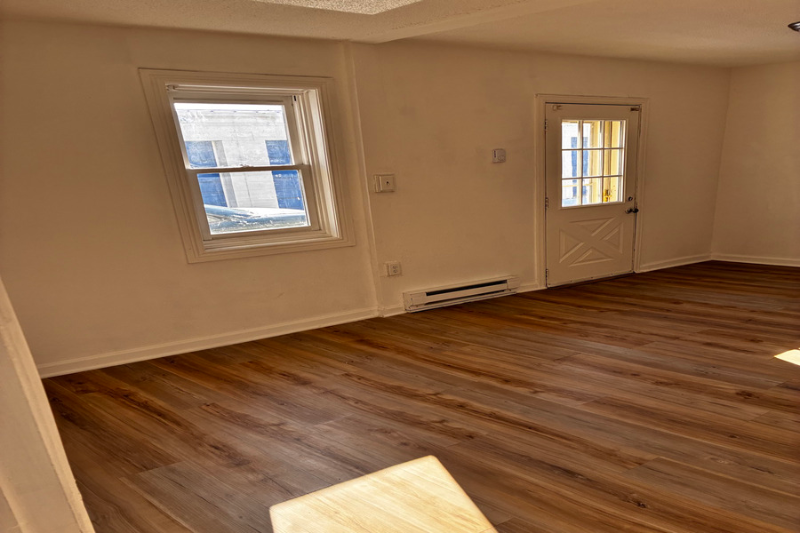 277 14th St Se - Photo 6 of 12