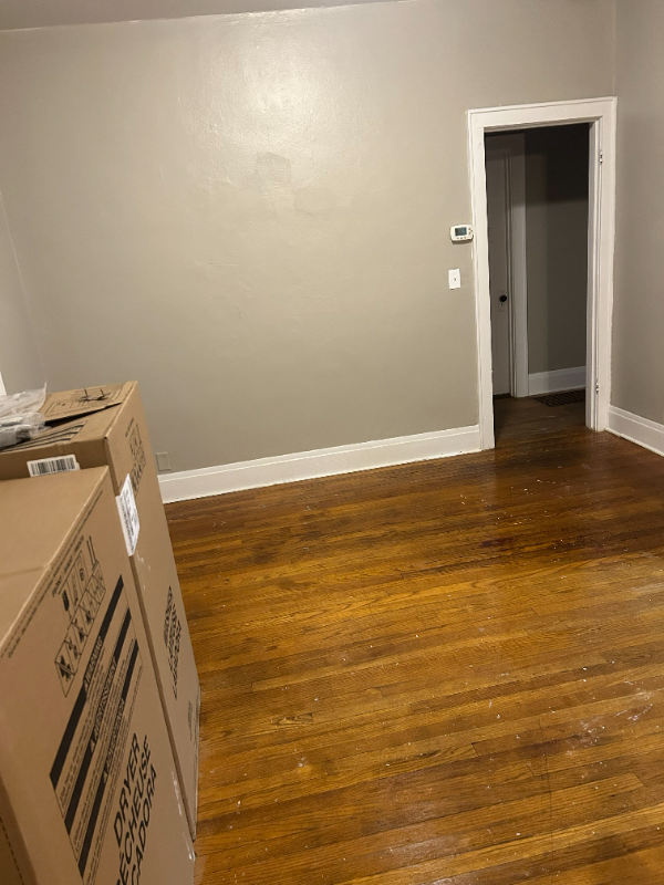 3238 Ridgeway Ave - Photo 7 of 11