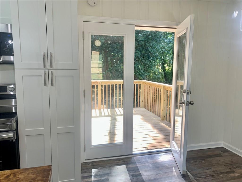 1760 Fairview Cir - Photo 7 of 15