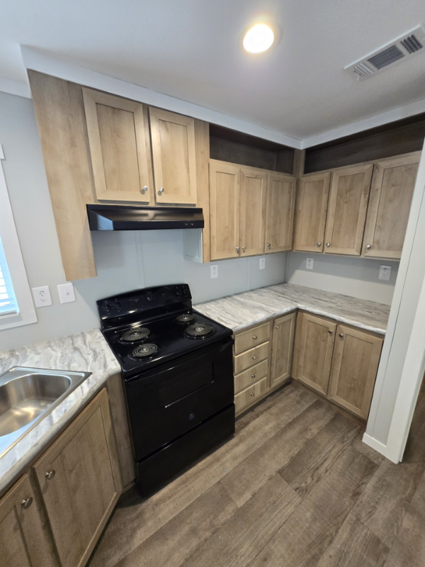 3000 S 9th Ave #10 - Photo 2 of 12