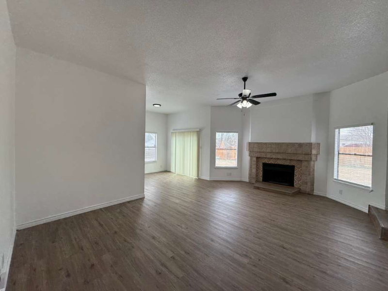 8750 Shallow Ridge Dr - Photo 3 of 19