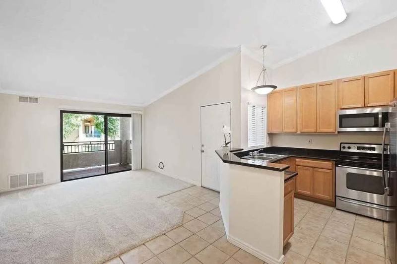 78650 Avenue #616 - Photo 3 of 8