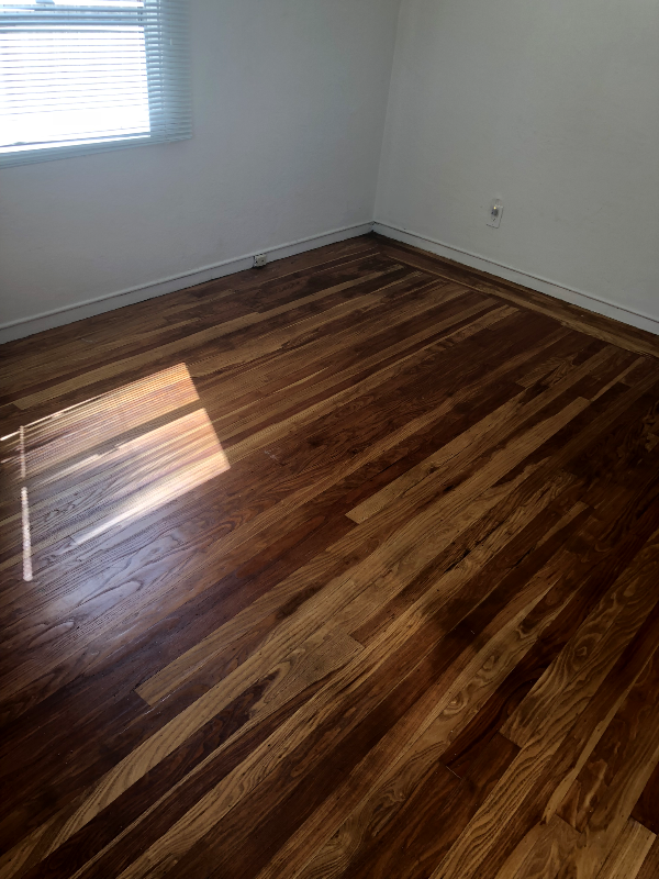 3219 King St - Photo 3 of 12