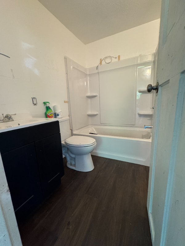 75 W Main St #5 - Photo 4 of 5