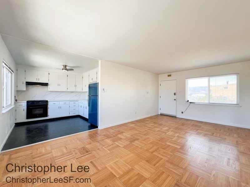 331 Campbell Ave - Photo 6 of 9