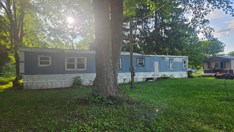 1404 N Rumbaugh Ln #6 - Photo 2 of 4