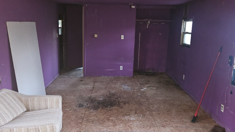 1404 N Rumbaugh Ln #6 - Photo 4 of 4