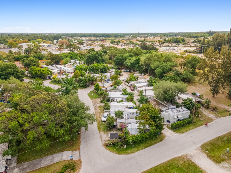 27881 New York St #6A - Photo 5 of 6