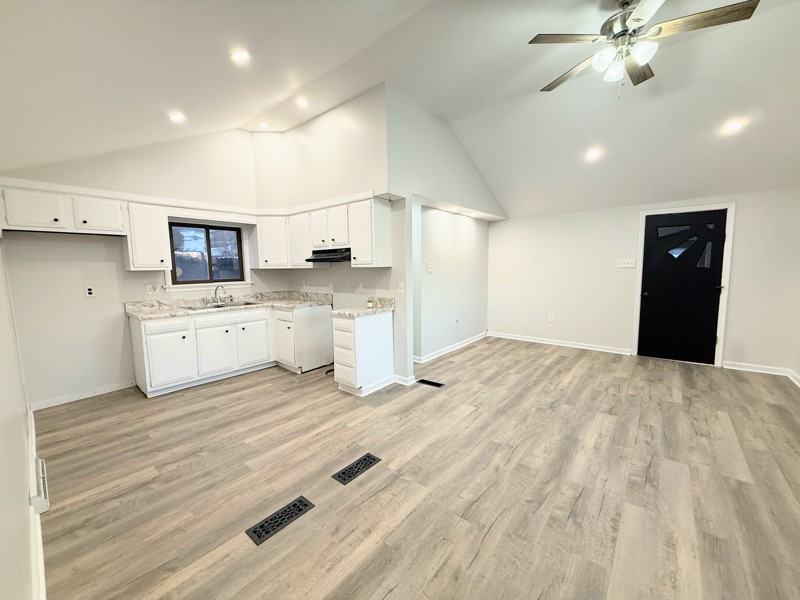 312 Forrest St - Photo 2 of 6