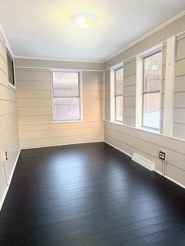 312 Forrest St - Photo 5 of 6