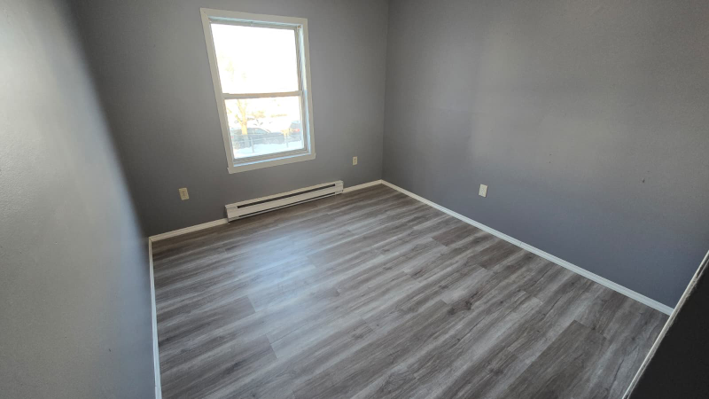 384 S 6th St #2A - Photo 6 of 11