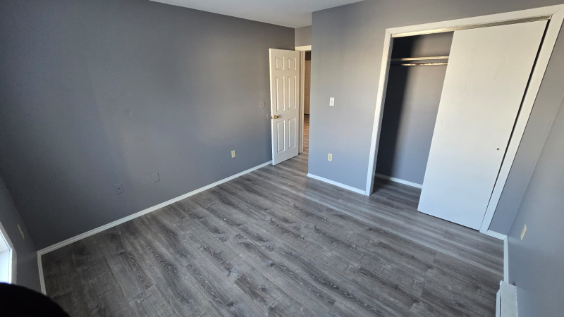 384 S 6th St #2A - Photo 7 of 11