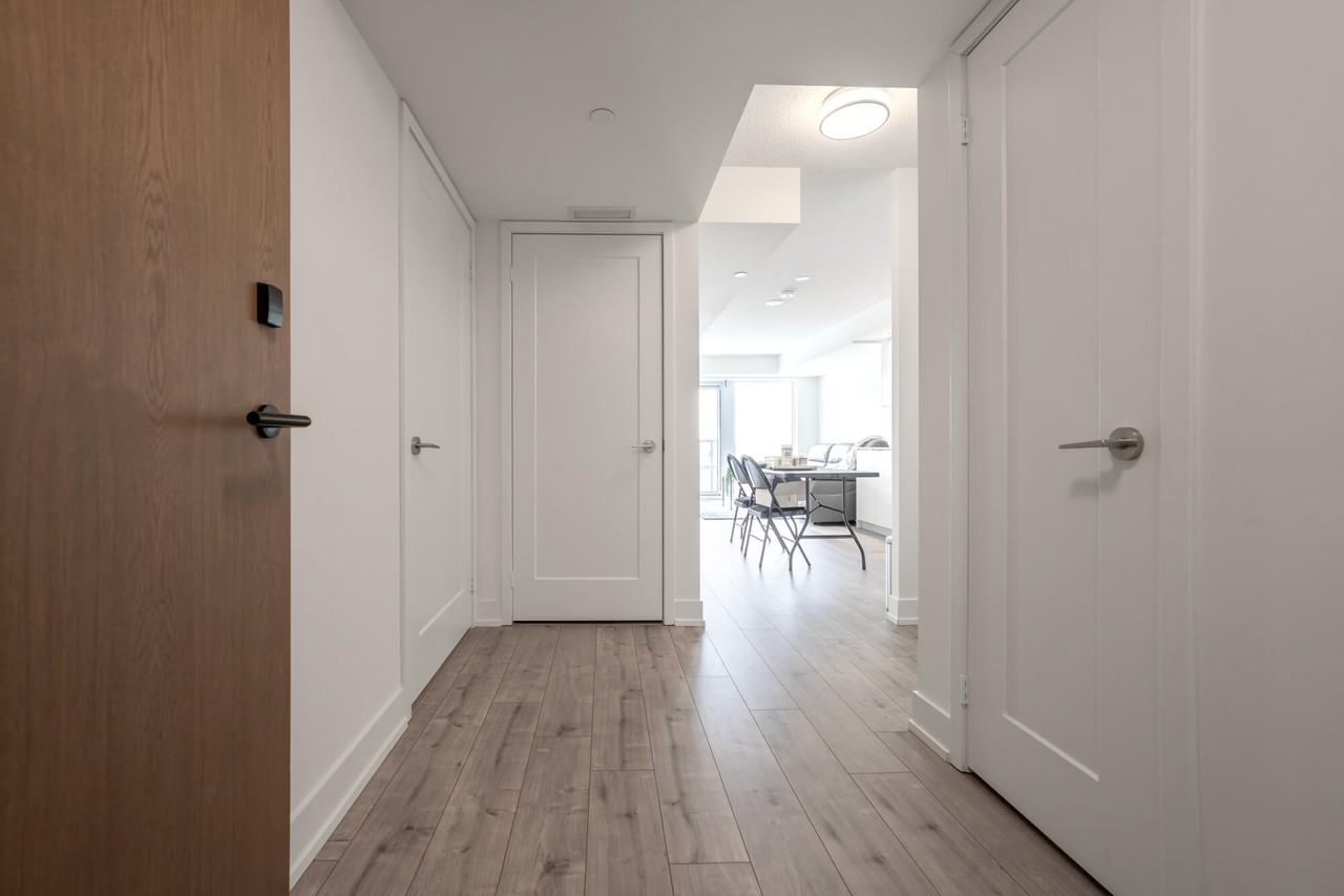 10 Eva Road - Photo 2 of 19