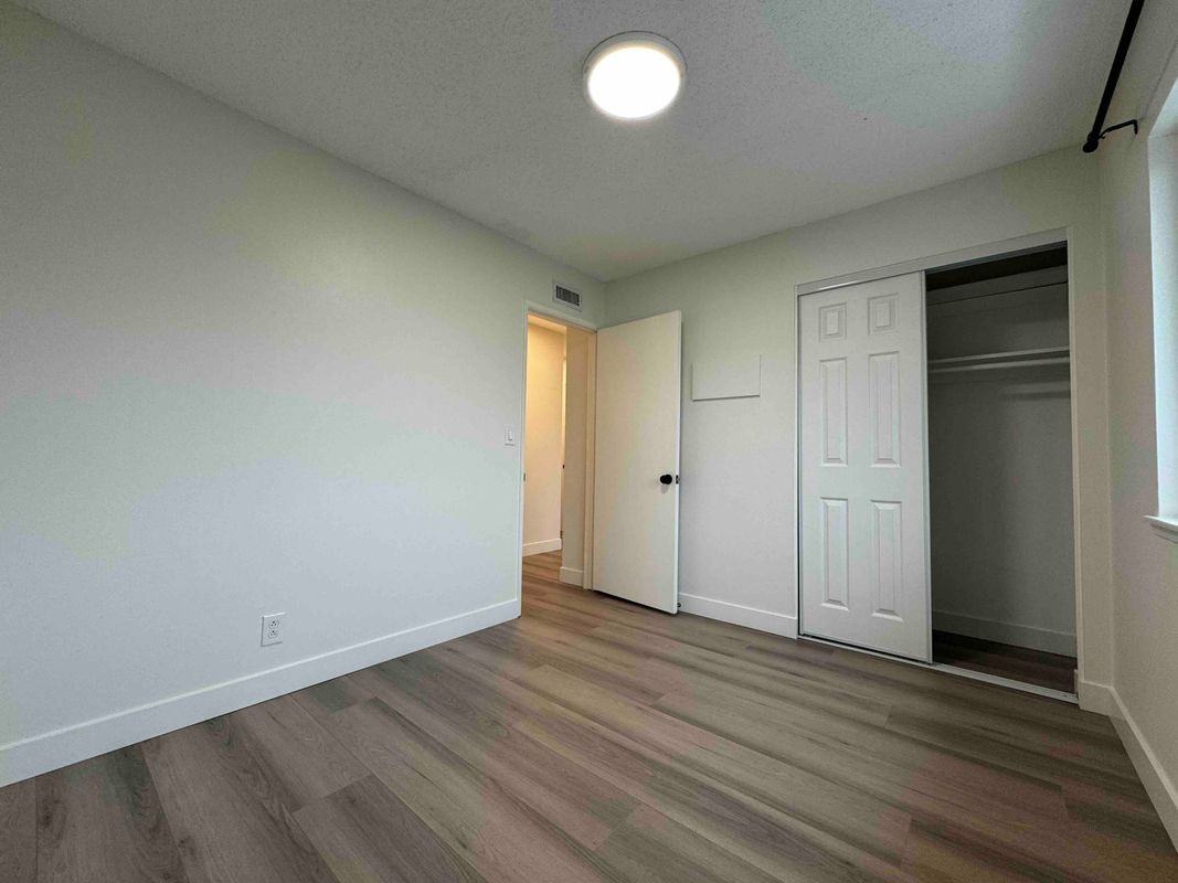 8245 Graham Grn - Photo 4 of 16