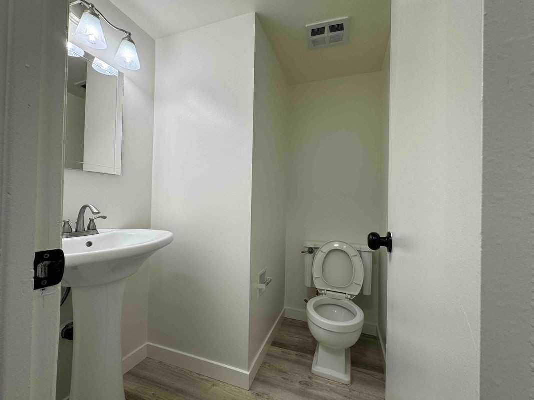 8245 Graham Grn - Photo 7 of 16