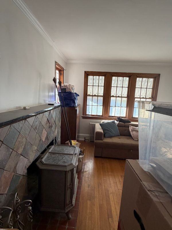 3623 26th St Ne - Photo 2 of 3