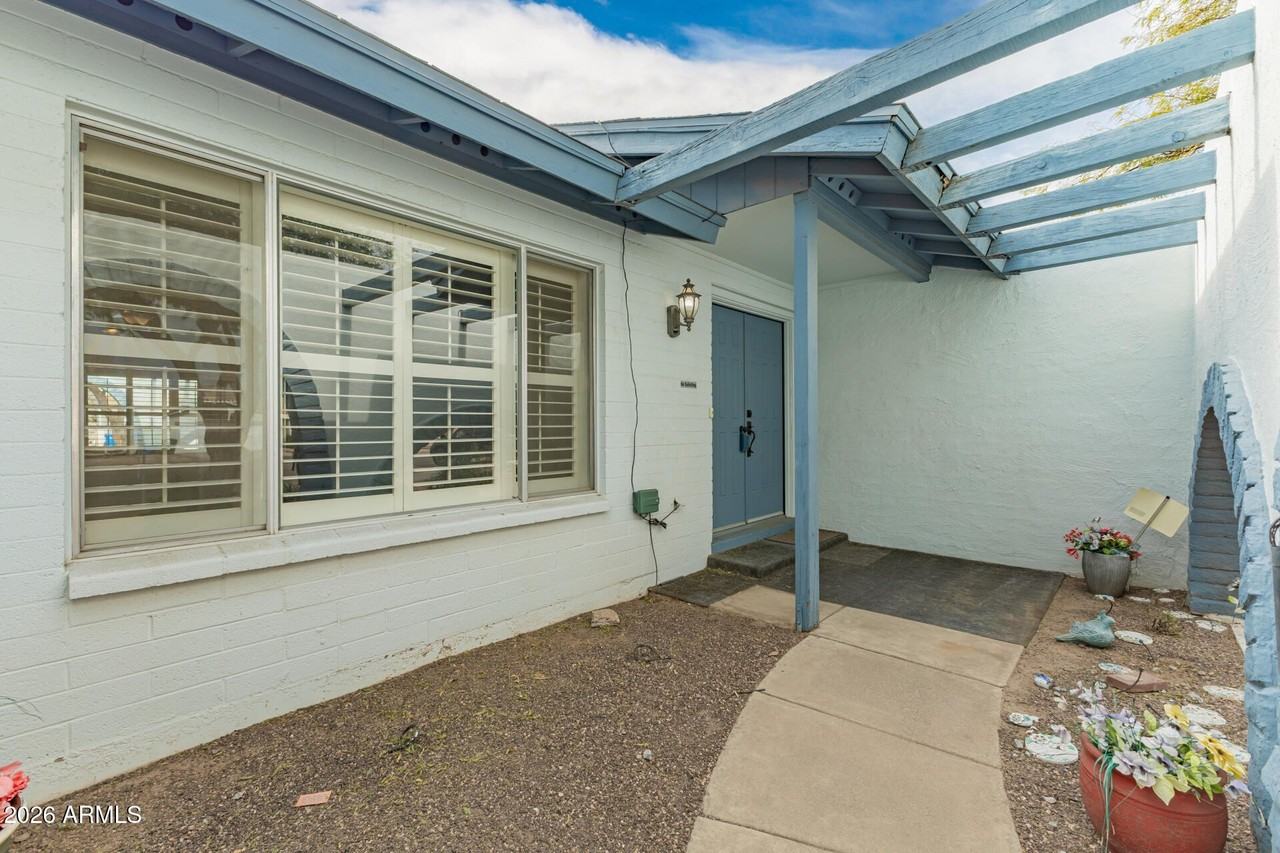 3541 E Dahlia Dr - Photo 6 of 44