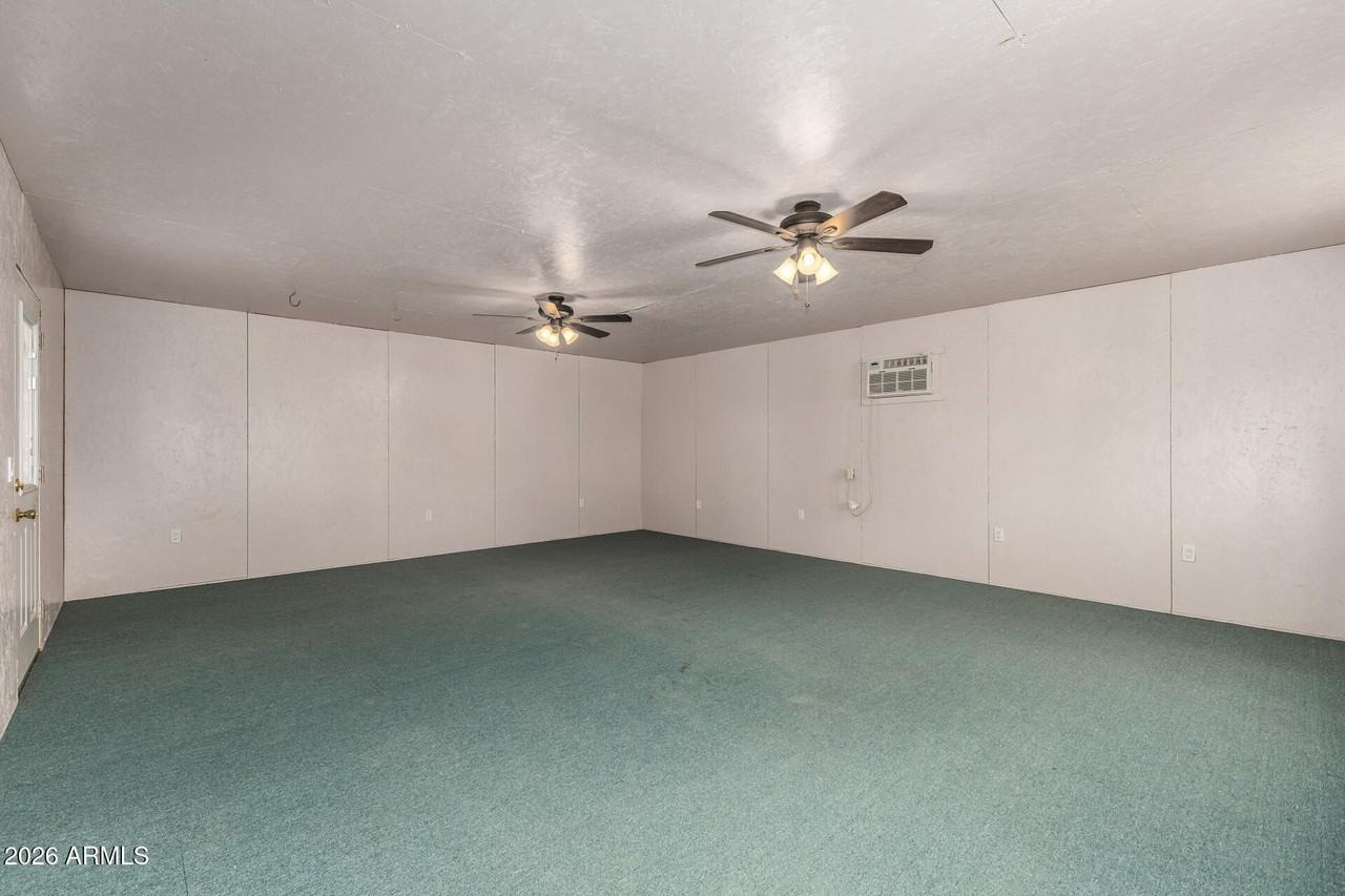 3541 E Dahlia Dr - Photo 7 of 44