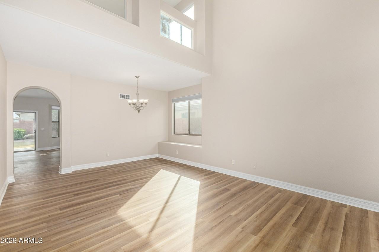 9857 E El Moro Ave - Photo 3 of 38