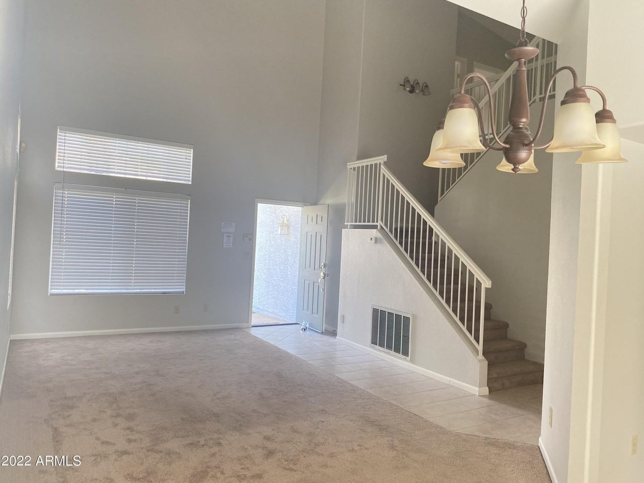 1515 E Beacon Dr - Photo 3 of 24