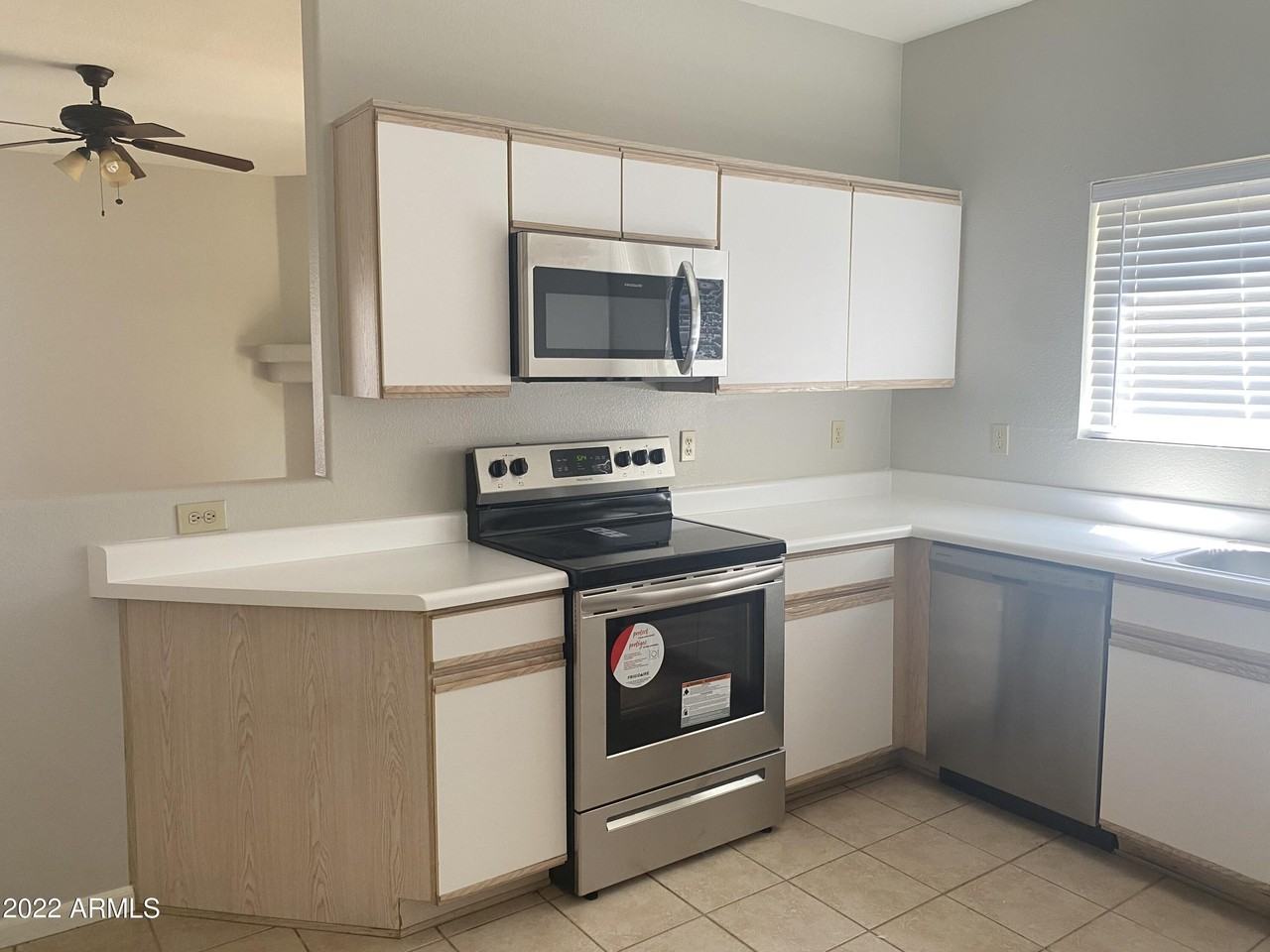 1515 E Beacon Dr - Photo 5 of 24