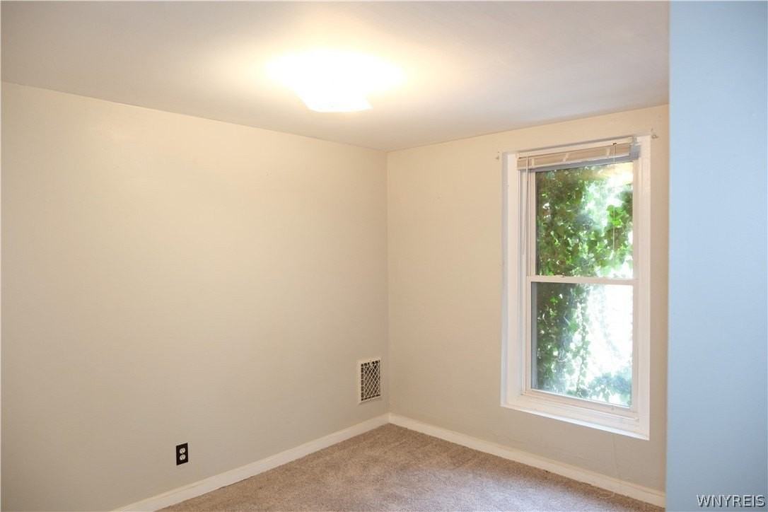 82 Fargo Ave Apt 5 #5 - Photo 5 of 12