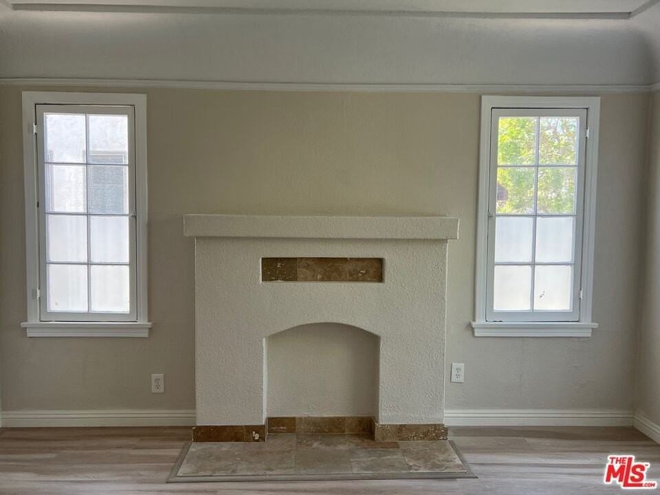 1282 S Highland Ave - Photo 3 of 22