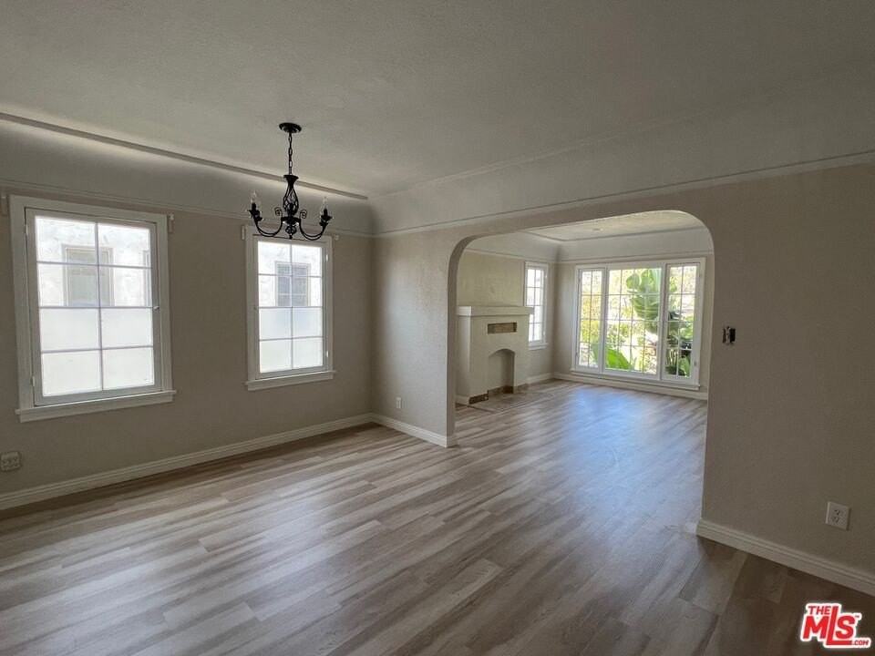 1282 S Highland Ave - Photo 5 of 22