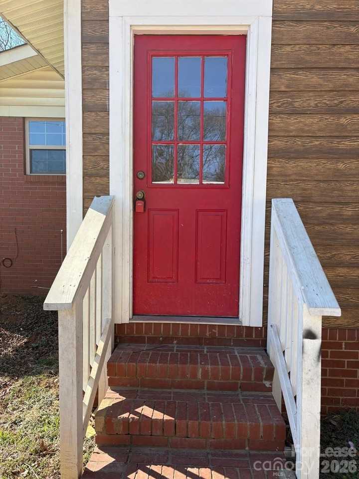 1103 Auten Rd - Photo 2 of 17