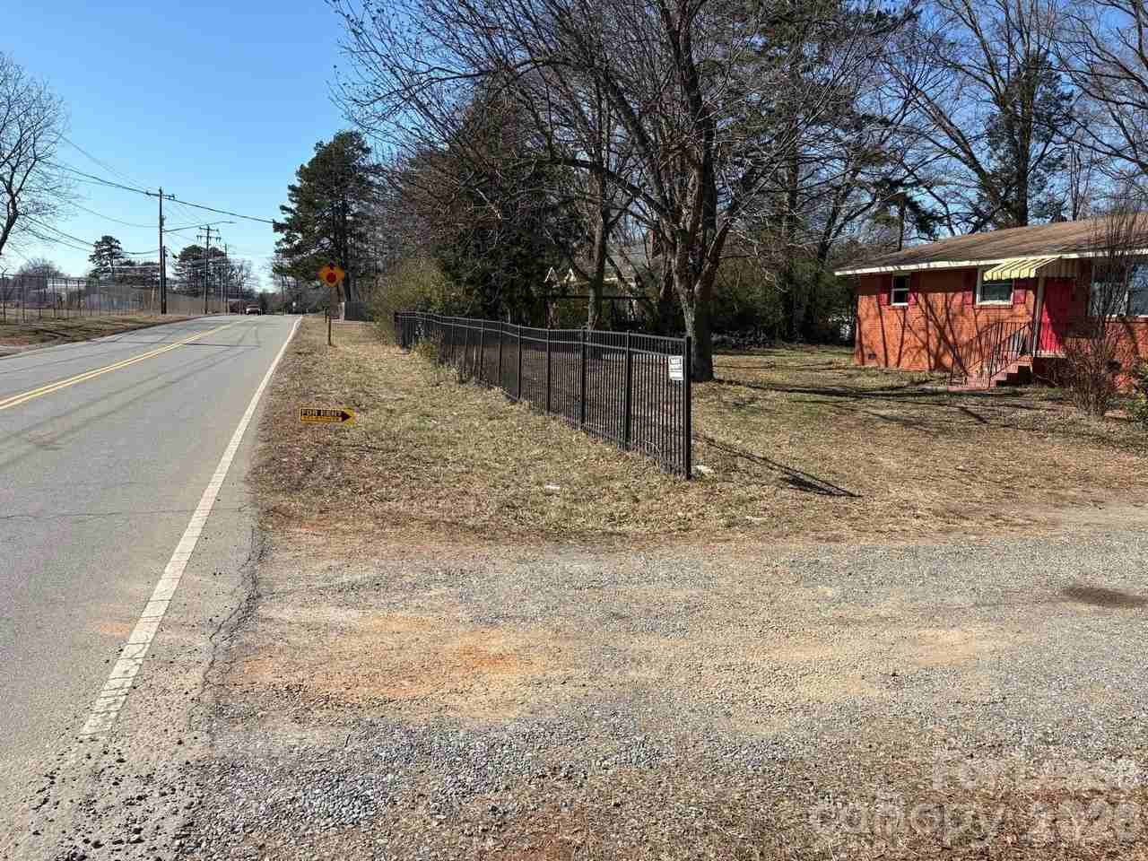 1103 Auten Rd - Photo 3 of 17