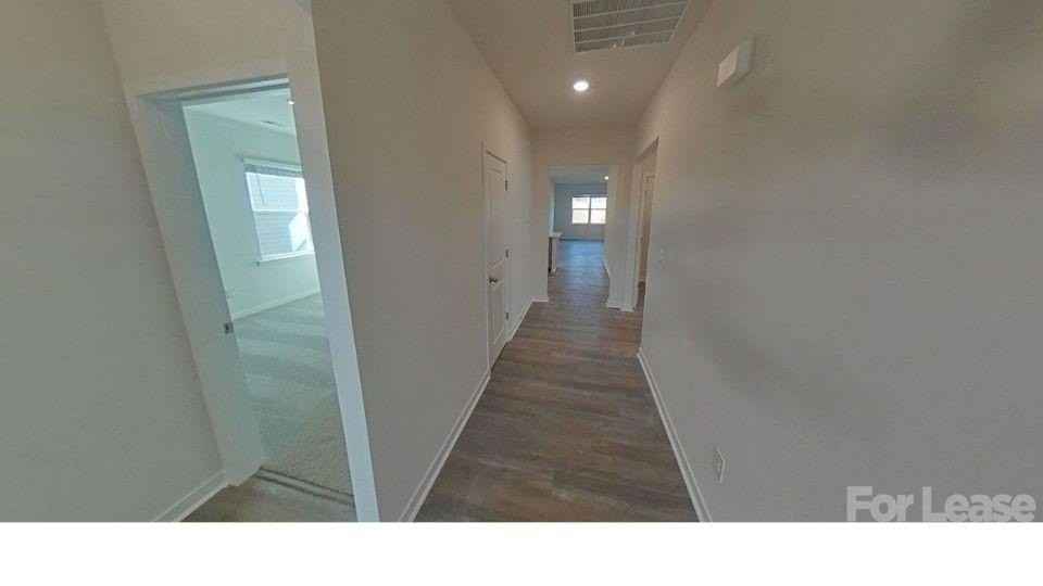 1421 6th St Ne - Photo 5 of 11