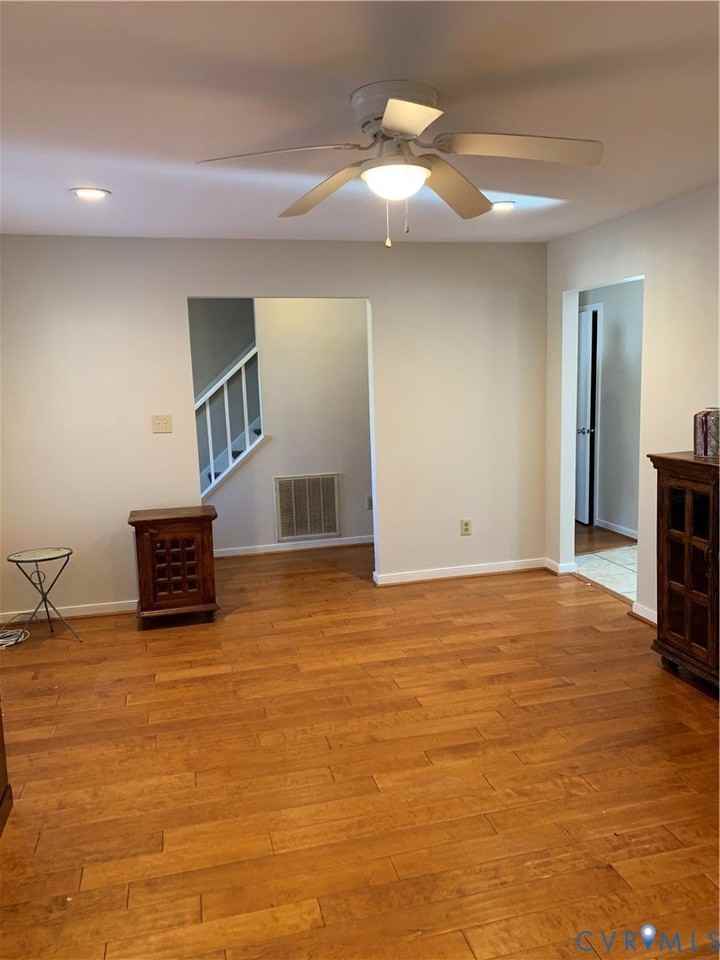 6904 Deer Thicket Dr - Photo 6 of 16