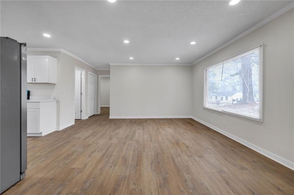 2060 Baker Rd Nw - Photo 3 of 24