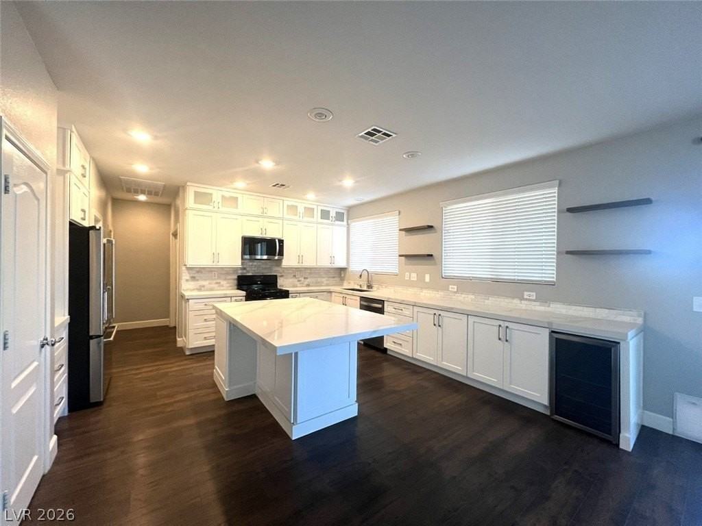 6316 Silver Edge St - Photo 5 of 20