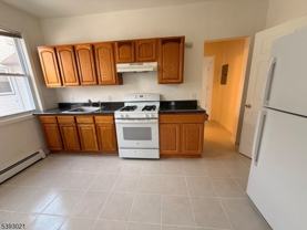 403 S Clinton St - Photo 1 of 1