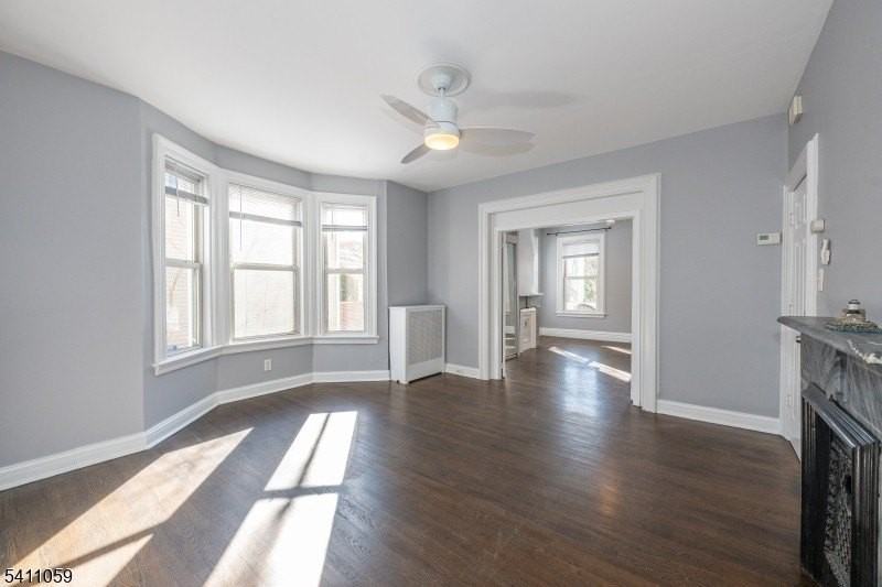 189 Washington St #1 - Photo 7 of 23