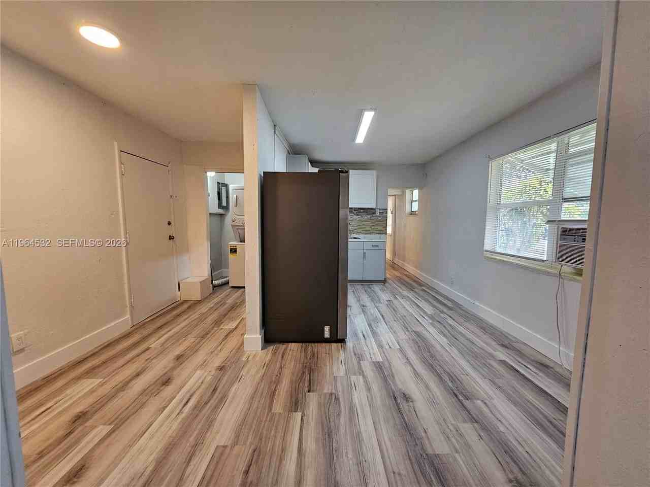 1727 Fletcher St #1 - Photo 6 of 31