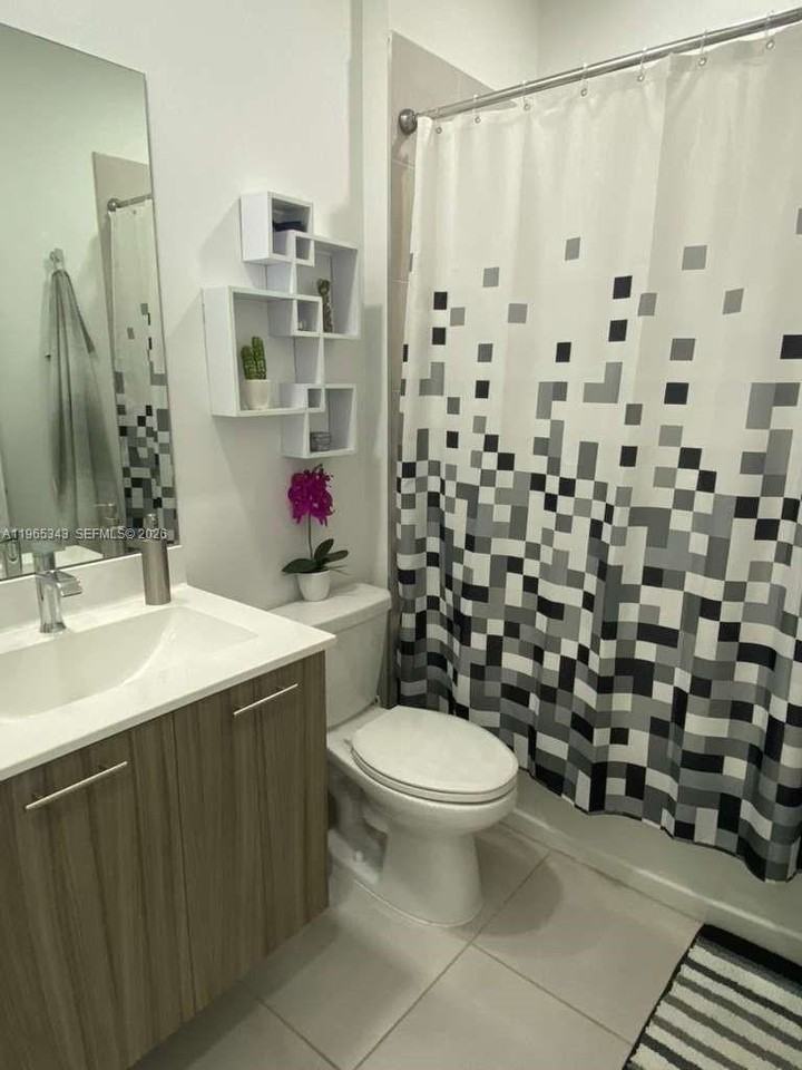 4636 Nw 84th Ave #15 - Photo 5 of 22