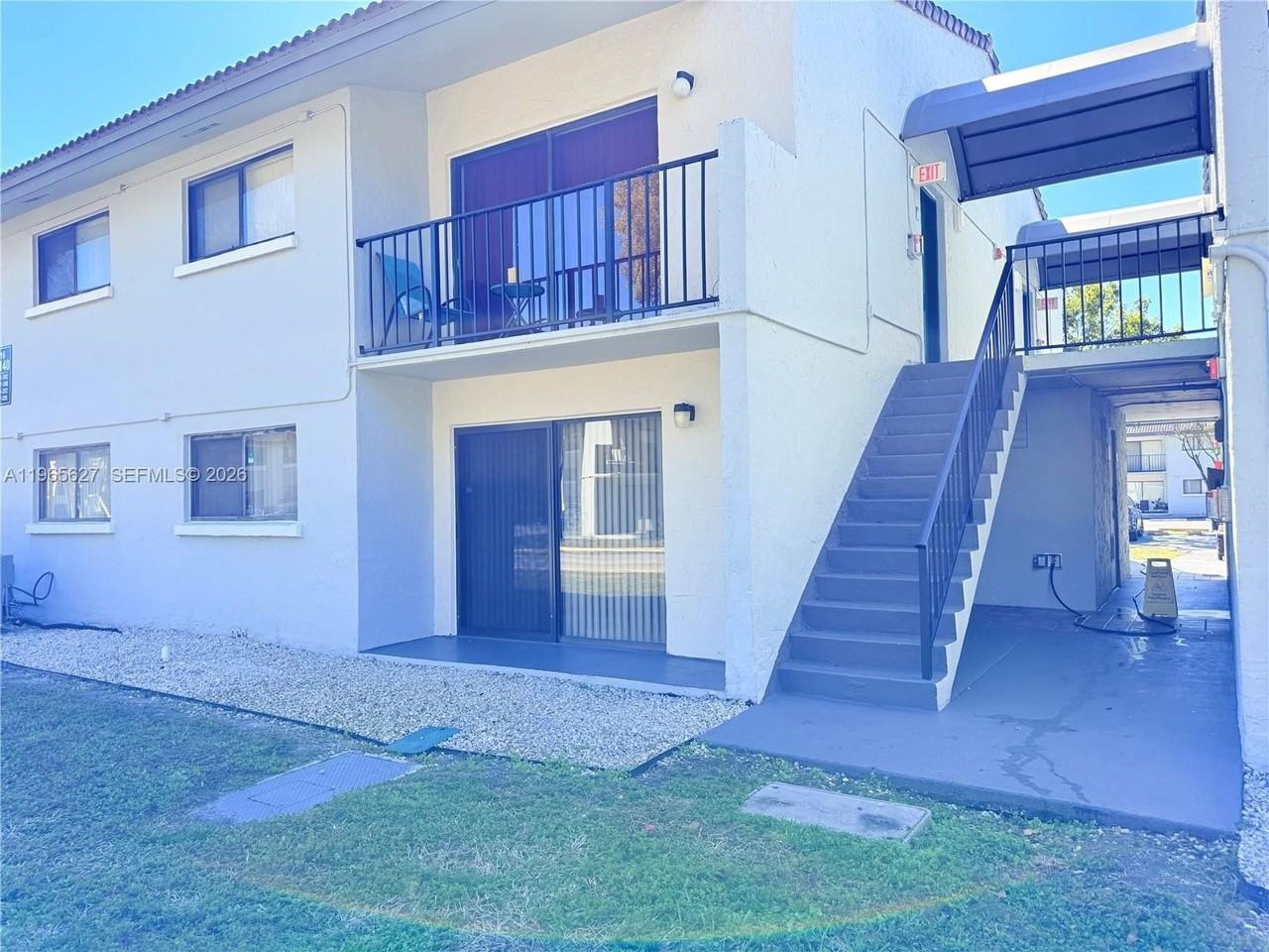 7140 Nw 179th St #107 - Photo 3 of 20