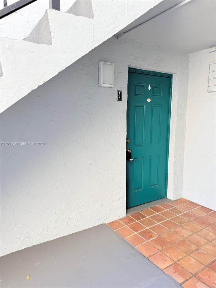 7140 Nw 179th St #107 - Photo 5 of 20