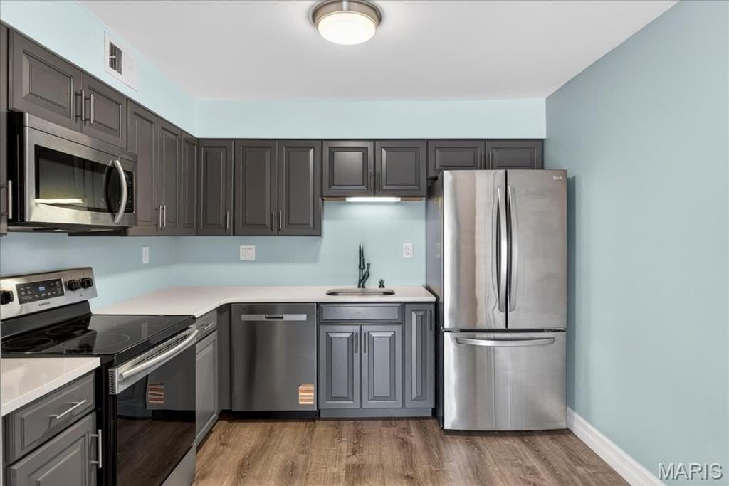 12842 Portulaca Dr #J - Photo 5 of 27