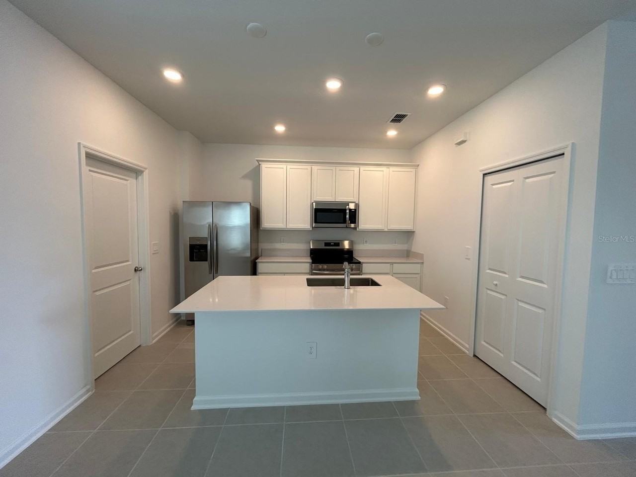 5792 Meditation Dr - Photo 5 of 28