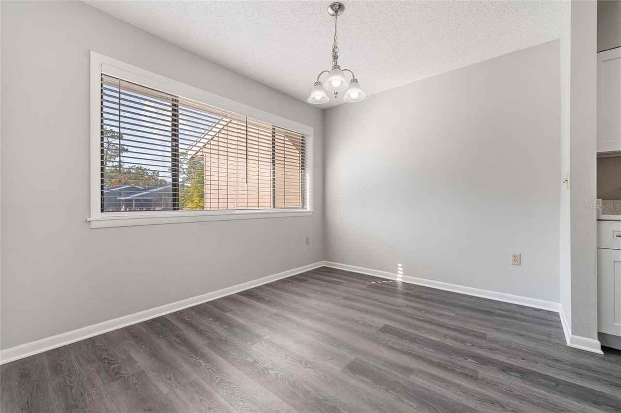 6120 Peregrine Ave - Photo 7 of 23