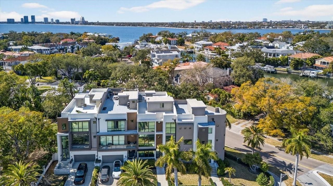 94 W Davis Blvd - Photo 3 of 50