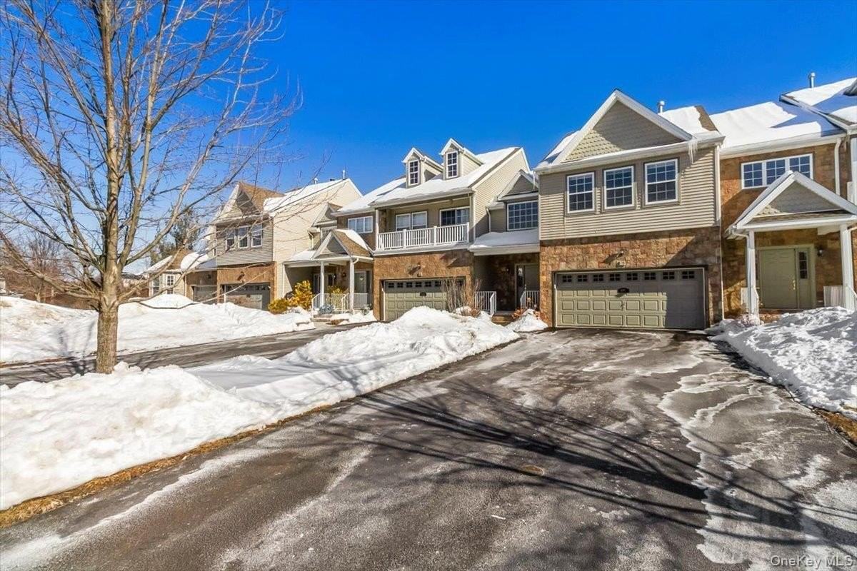 135 N River Dr - Photo 2 of 25